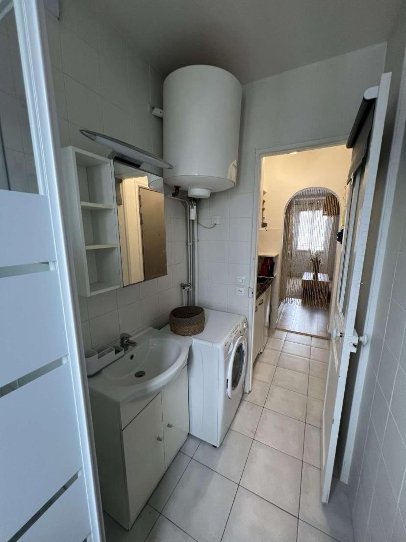 Charmant Appartement Aux Portes De Paris - 2Pax Saint-Ouen  Exterior foto